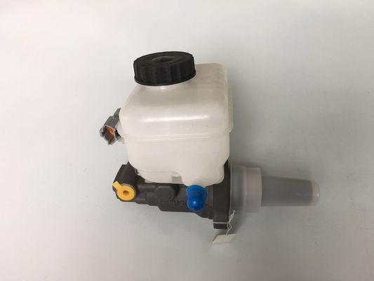 47207-26010	47207-26010 BRAKE MASTER CYLINDER ASSY  FITS TOYOTA  HIACE KDH222 TRH223 LH20	BRAKE MASTER CYLINDER 47207-26010 4720726010	FITS TOYOTA  AONE OEM  CYLINDER SUB-ASSY, BRAKE MASTER LESS RESER