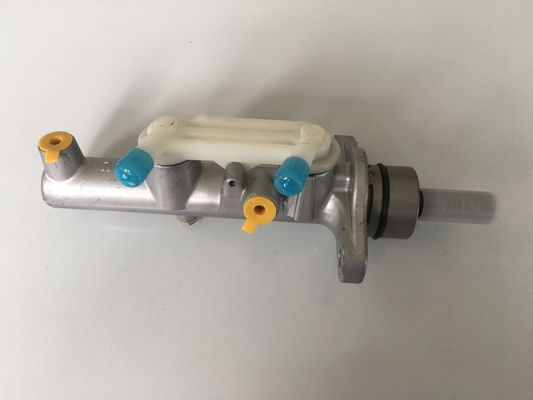 47201-44130 Wyposażenie maszyny hamulcowej TOYOTA BREME MASTER CYLINDER SUB-ASSY 4720144130