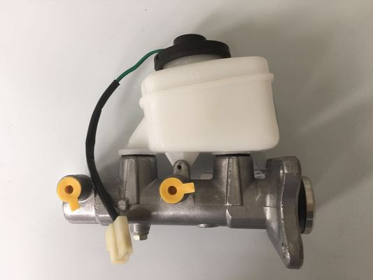 47201-35640 CYLINDER SUB-ASSY BREM MASTERAONE OEM FITS TOYOTA 4720135640 Brem Master Cylinder FITS TOYOTA HILUX 47201-35640 Brem Master Cylinder