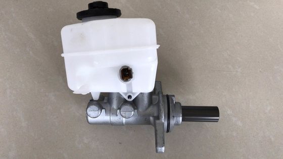 47201-60A30 PASUJE DO TOYOTA 4 Runner Land Cruiser Pardo Hilux OEM 47201-60A30 Części samochodowe Zespół hamulcowy Pompa hamulcowa Pompa hamulcowa TRJ150 GRJ150 LHD 47201-60A31 47201-60A21 47201-60A3